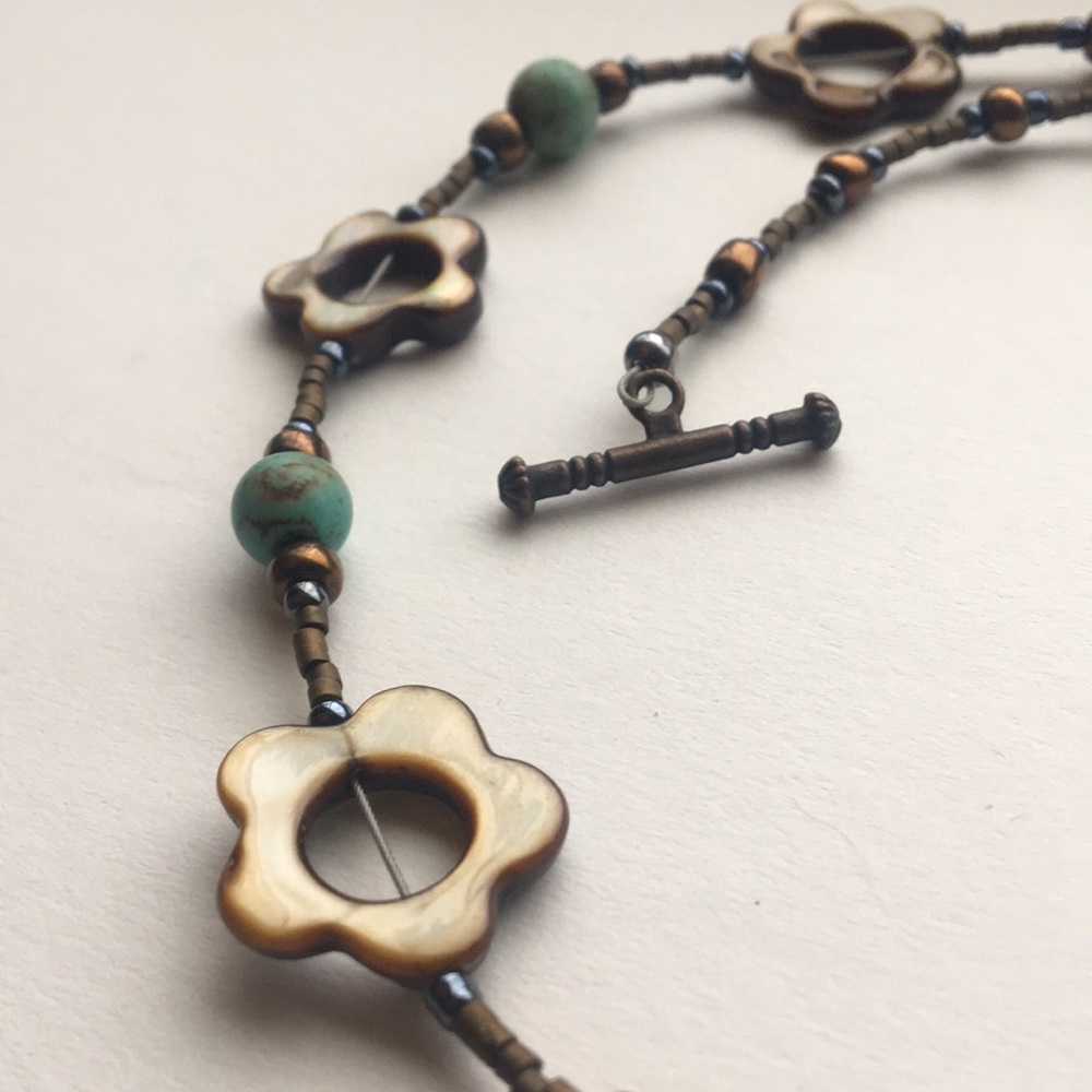 Flower beaded Necklace